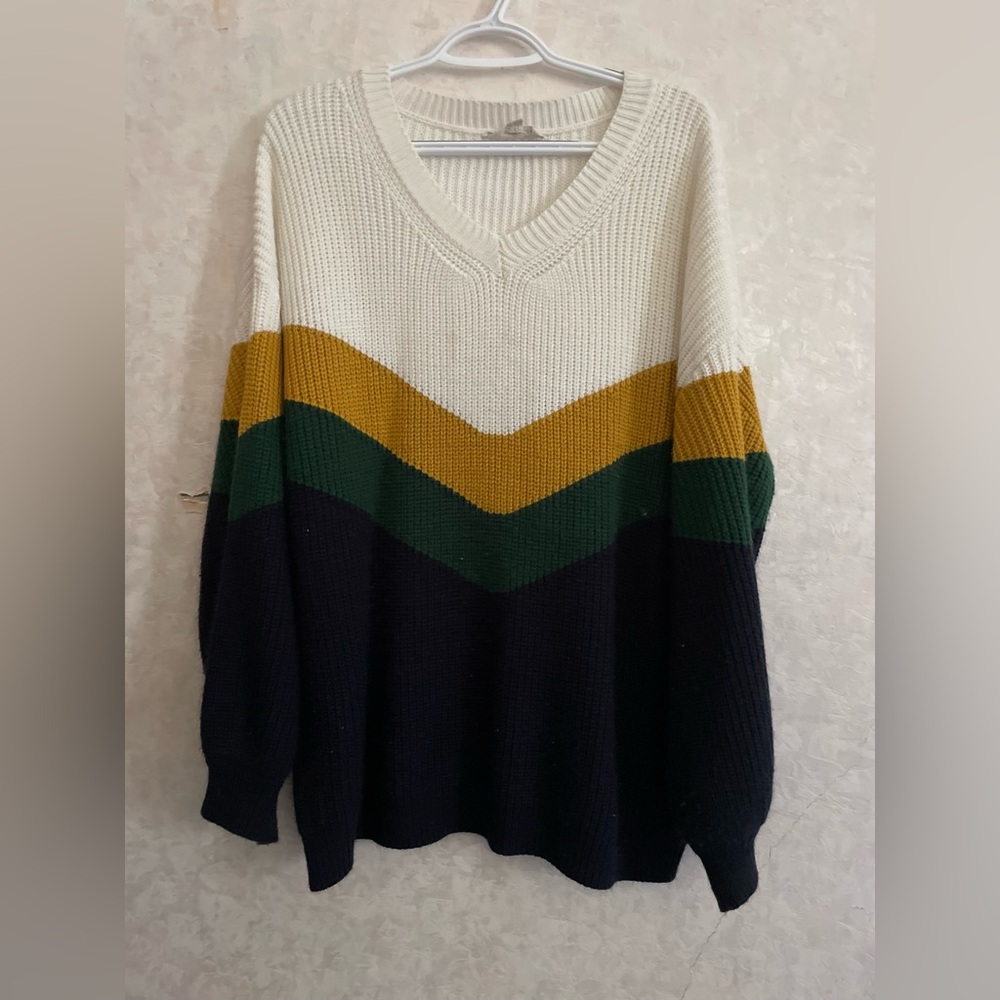 Vine & Love women's large long sleeve sweater - Picture 2 of 5